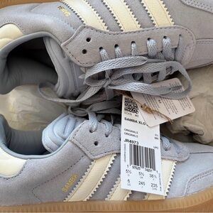 Adidas Samba Sneakers in Blue and Cream/white